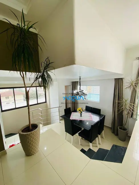 Foto 2 de Apartamento com 3 quartos à venda, 214m2 em Guaruja - SP