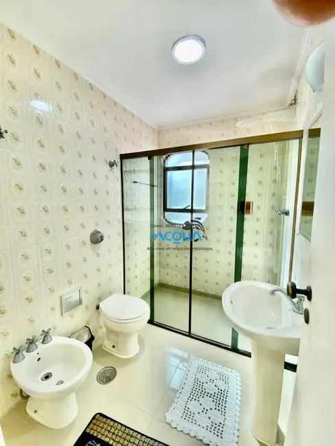 Foto 9 de Apartamento com 3 quartos à venda, 150m2 em Vila Luis Antônio, Guaruja - SP