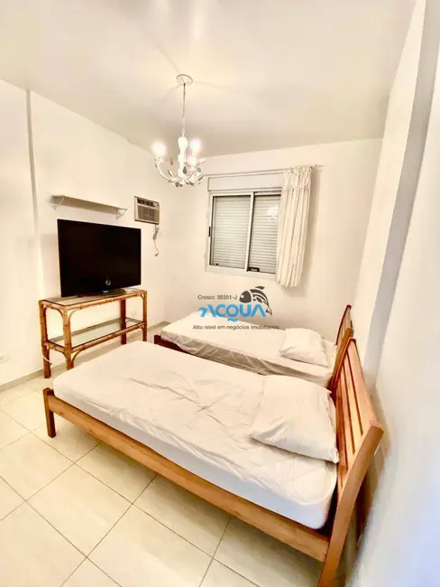 Foto 7 de Apartamento com 4 quartos à venda, 130m2 em Guaruja - SP