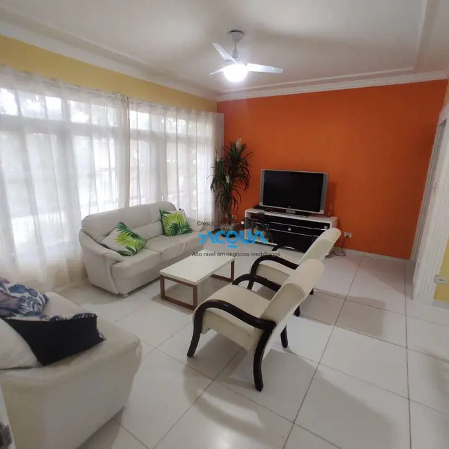 Foto 2 de Apartamento com 2 quartos à venda, 85m2 em Jardim Três Marias, Guaruja - SP