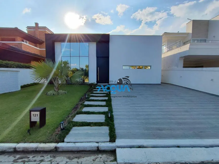 Casa de Condomínio com 5 quartos à venda em Jardim Acapulco, Guaruja - SP - imagem 2 Foto 2 de Casa de Condomínio com 5 quartos à venda em Jardim Acapulco, Guaruja - SP