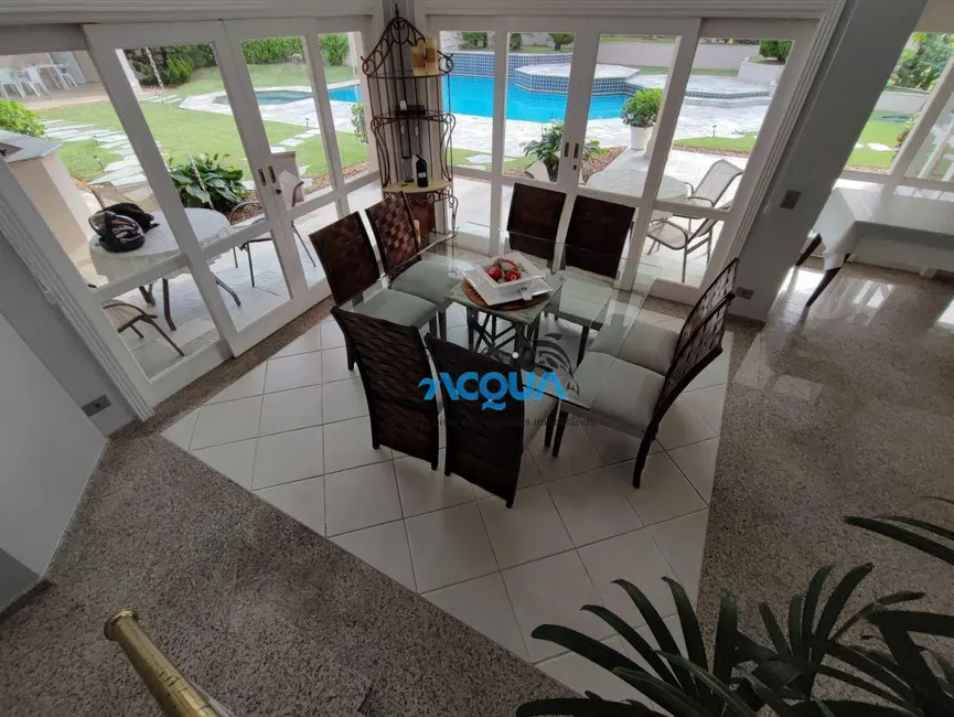 Casa de Condomínio com 5 quartos à venda, 2100m2 em Jardim Acapulco, Guaruja - SP - imagem 3 Foto 3 de Casa de Condomínio com 5 quartos à venda, 2100m2 em Jardim Acapulco, Guaruja - SP