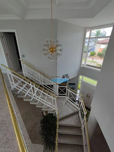 Casa de Condomínio com 5 quartos à venda, 2100m2 em Jardim Acapulco, Guaruja - SP - imagem 8 Foto 8 de Casa de Condomínio com 5 quartos à venda, 2100m2 em Jardim Acapulco, Guaruja - SP