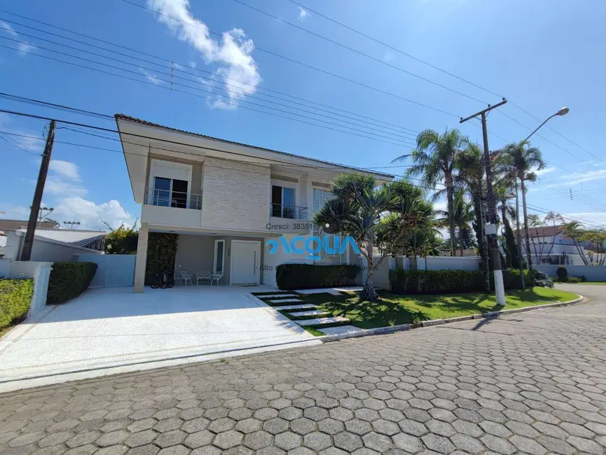 Foto 2 de Casa de Condomínio com 5 quartos à venda, 595m2 em Jardim Acapulco, Guaruja - SP