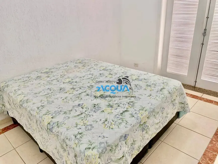 Foto 5 de Casa de Condomínio com 4 quartos à venda em Guaruja - SP