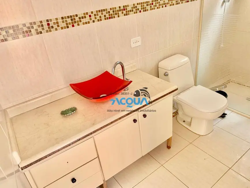 Foto 8 de Casa de Condomínio com 4 quartos à venda em Guaruja - SP