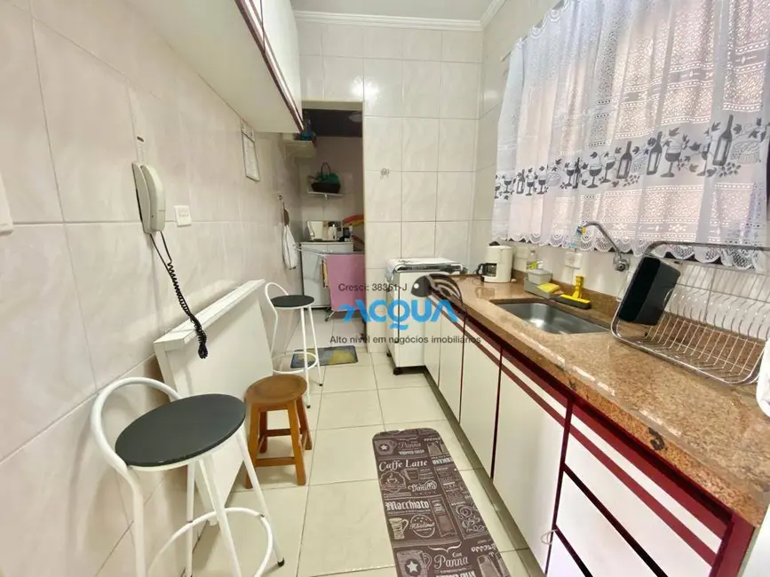 Foto 3 de Apartamento com 2 quartos à venda, 70m2 em Jardim Las Palmas, Guaruja - SP