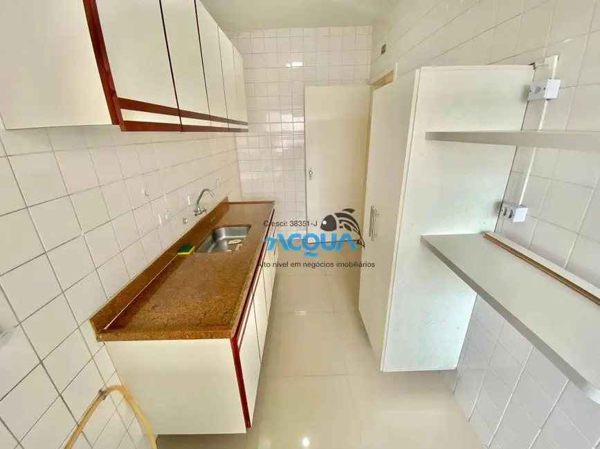 Foto 9 de Apartamento com 2 quartos à venda, 70m2 em Jardim Las Palmas, Guaruja - SP