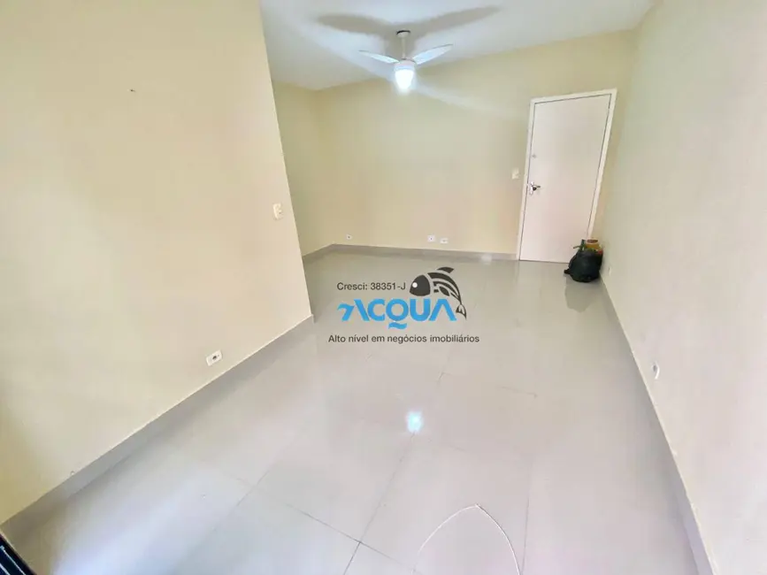 Foto 5 de Apartamento com 2 quartos à venda, 70m2 em Jardim Las Palmas, Guaruja - SP