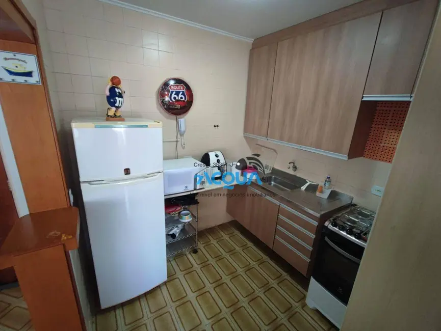 Foto 2 de Apartamento com 2 quartos à venda, 68m2 em Jardim Três Marias, Guaruja - SP