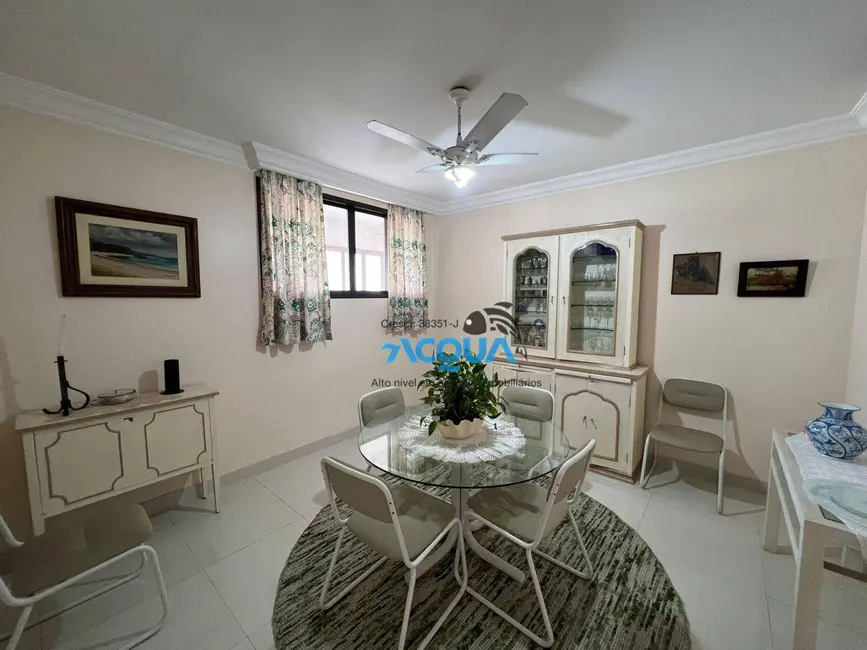 Foto 2 de Apartamento com 4 quartos à venda, 240m2 em Guaruja - SP