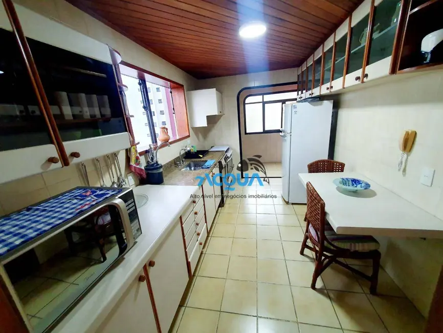 Cobertura com 3 quartos à venda, 215m2 em Guaruja - SP - imagem 3 Foto 3 de Cobertura com 3 quartos à venda, 215m2 em Guaruja - SP