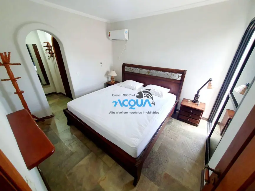 Cobertura com 3 quartos à venda, 215m2 em Guaruja - SP - imagem 5 Foto 5 de Cobertura com 3 quartos à venda, 215m2 em Guaruja - SP