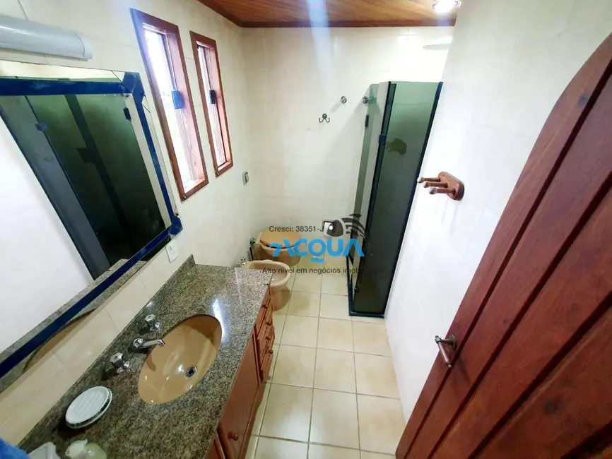 Cobertura com 3 quartos à venda, 215m2 em Guaruja - SP - imagem 8 Foto 8 de Cobertura com 3 quartos à venda, 215m2 em Guaruja - SP