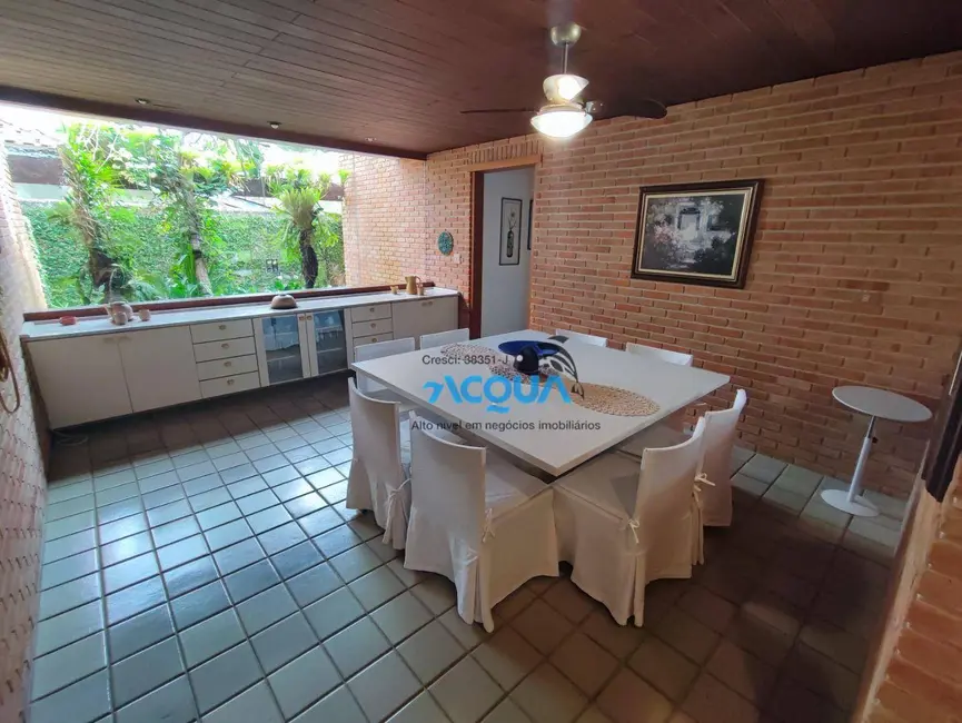 Casa de Condomínio com 4 quartos à venda, 1000m2 em Jardim Acapulco, Guaruja - SP - imagem 6 Foto 6 de Casa de Condomínio com 4 quartos à venda, 1000m2 em Jardim Acapulco, Guaruja - SP