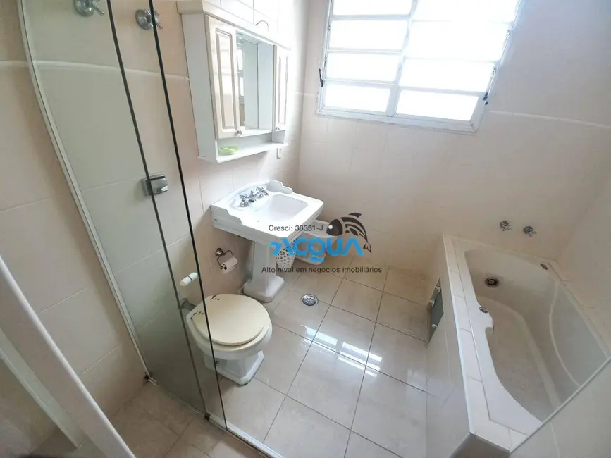 Apartamento com 4 quartos à venda, 200m2 em Guaruja - SP - imagem 9 Foto 9 de Apartamento com 4 quartos à venda, 200m2 em Guaruja - SP