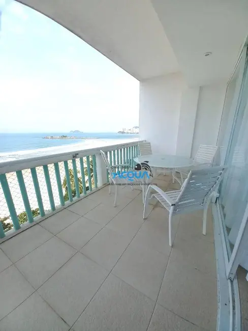 Foto 2 de Apartamento com 4 quartos à venda, 200m2 em Guaruja - SP