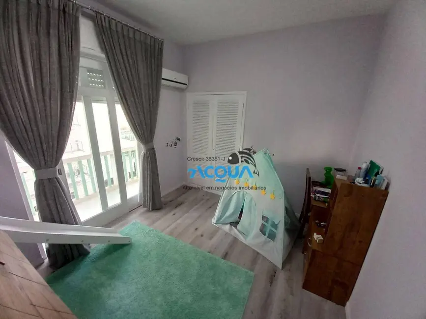 Foto 5 de Apartamento com 6 quartos à venda, 200m2 em Guaruja - SP