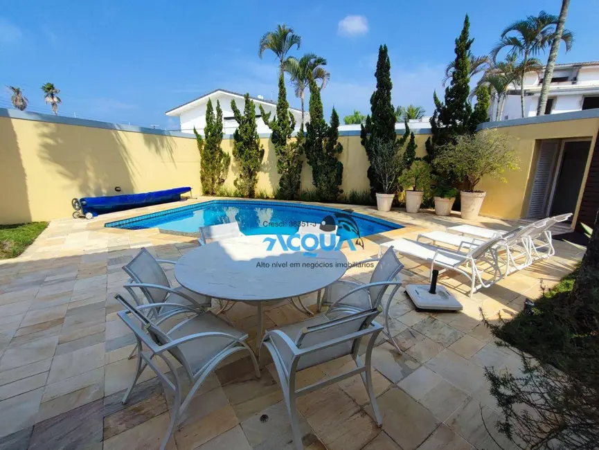 Casa de Condomínio com 4 quartos à venda, 555m2 em Jardim Acapulco, Guaruja - SP - imagem 8 Foto 8 de Casa de Condomínio com 4 quartos à venda, 555m2 em Jardim Acapulco, Guaruja - SP