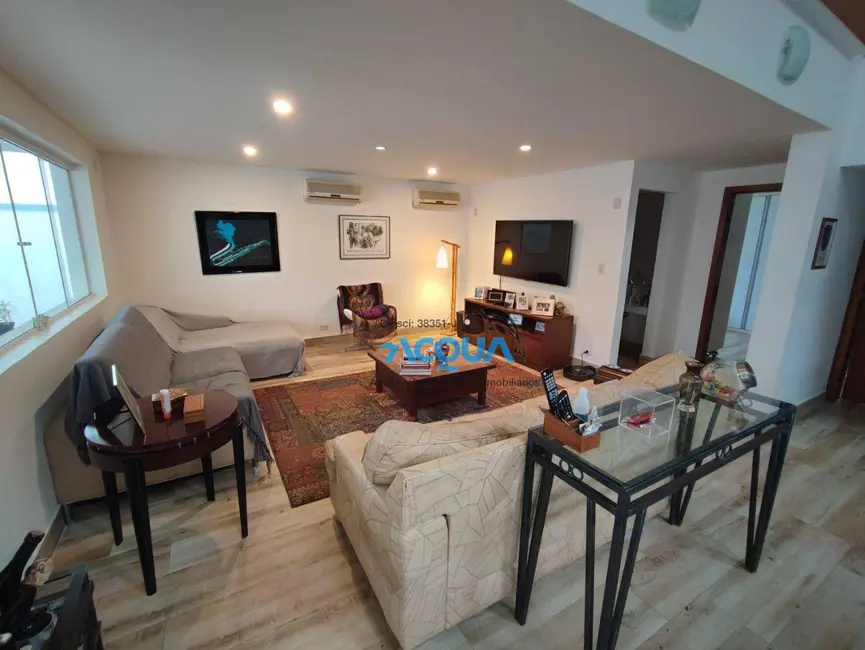 Casa de Condomínio com 6 quartos à venda, 525m2 em Jardim Acapulco, Guaruja - SP - imagem 5 Foto 5 de Casa de Condomínio com 6 quartos à venda, 525m2 em Jardim Acapulco, Guaruja - SP