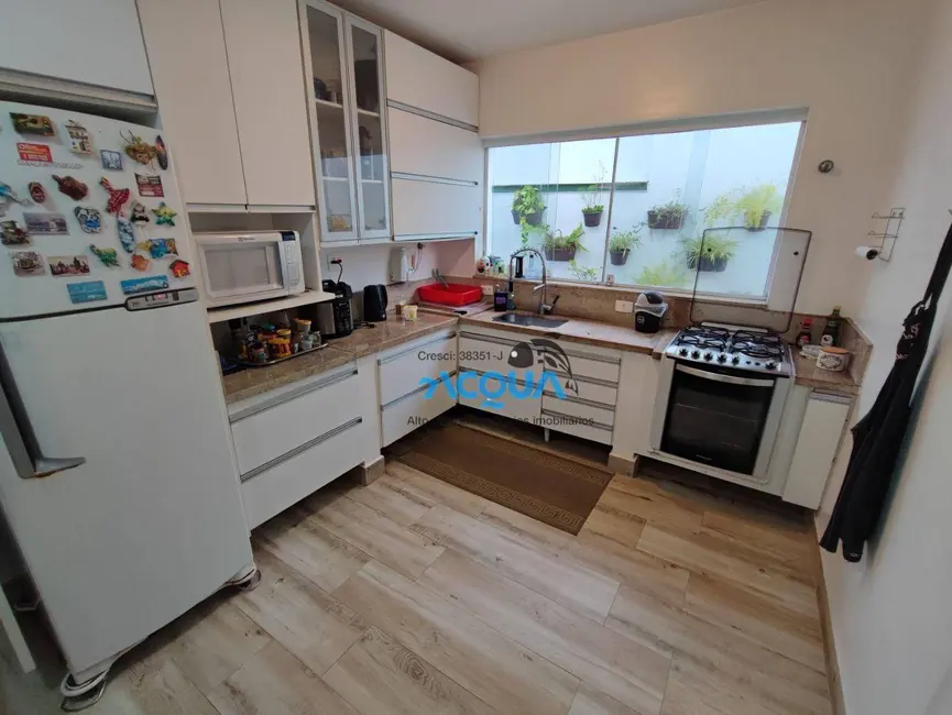 Casa de Condomínio com 6 quartos à venda, 525m2 em Jardim Acapulco, Guaruja - SP - imagem 9 Foto 9 de Casa de Condomínio com 6 quartos à venda, 525m2 em Jardim Acapulco, Guaruja - SP