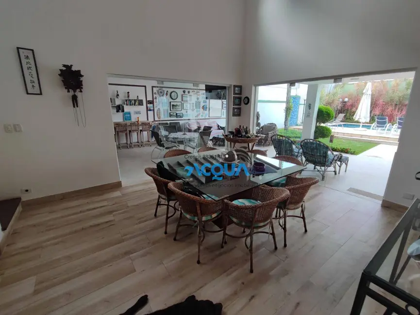 Casa de Condomínio com 6 quartos à venda, 525m2 em Jardim Acapulco, Guaruja - SP - imagem 3 Foto 3 de Casa de Condomínio com 6 quartos à venda, 525m2 em Jardim Acapulco, Guaruja - SP