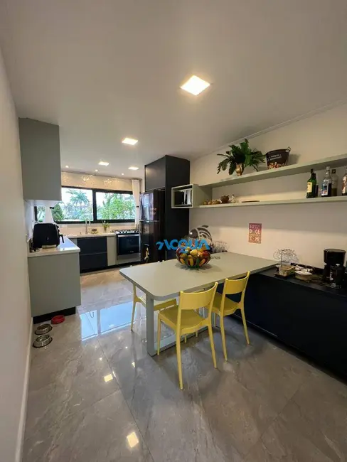 Casa de Condomínio com 5 quartos à venda, 523m2 em Jardim Acapulco, Guaruja - SP - imagem 7 Foto 7 de Casa de Condomínio com 5 quartos à venda, 523m2 em Jardim Acapulco, Guaruja - SP