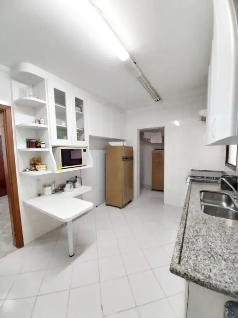 Foto 5 de Apartamento com 3 quartos à venda, 140m2 em Guaruja - SP