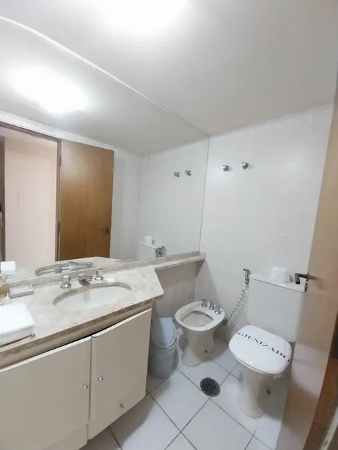 Foto 6 de Apartamento com 2 quartos à venda, 100m2 em Vila Luis Antônio, Guaruja - SP