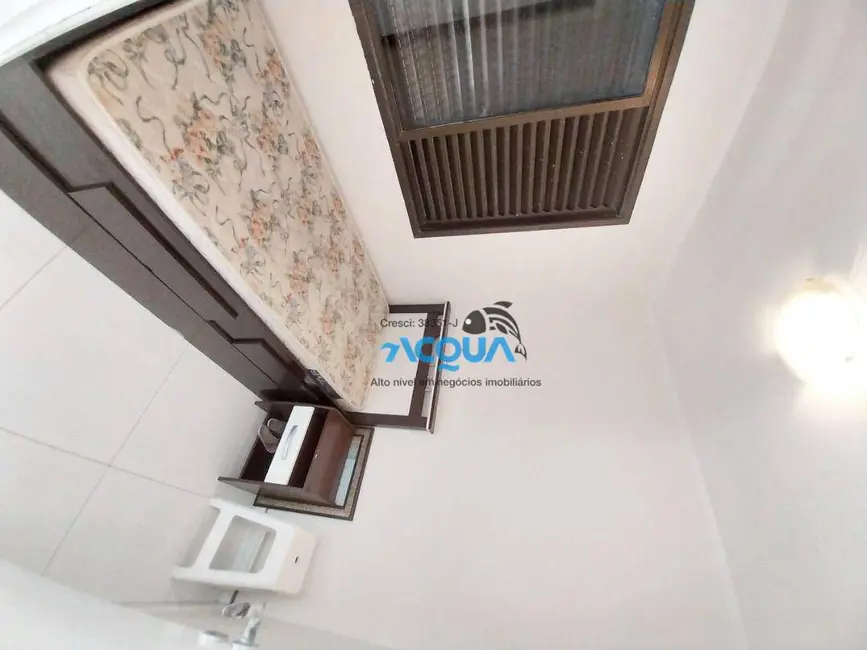 Cobertura com 3 quartos à venda, 205m2 em Guaruja - SP - imagem 9 Foto 9 de Cobertura com 3 quartos à venda, 205m2 em Guaruja - SP