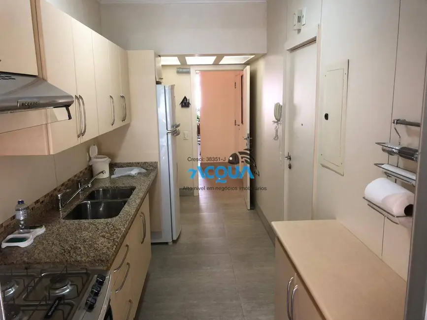 Foto 5 de Apartamento com 3 quartos à venda, 143m2 em Guaruja - SP