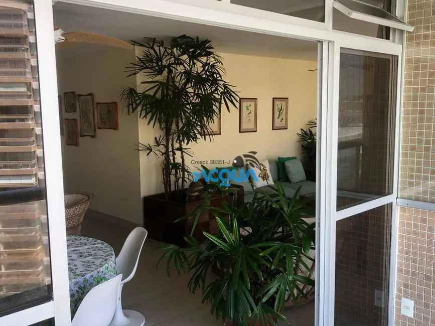 Foto 3 de Apartamento com 3 quartos à venda, 143m2 em Guaruja - SP