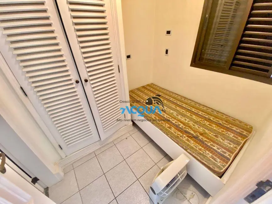 Foto 6 de Apartamento com 3 quartos à venda, 140m2 em Guaruja - SP