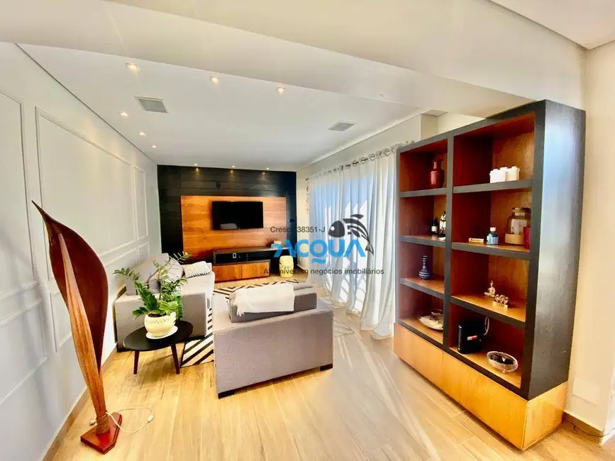 Cobertura com 2 quartos à venda, 170m2 em Jardim Las Palmas, Guaruja - SP - imagem 3 Foto 3 de Cobertura com 2 quartos à venda, 170m2 em Jardim Las Palmas, Guaruja - SP