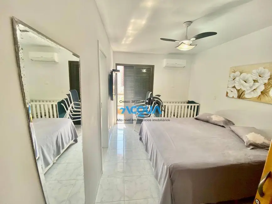 Apartamento com 3 quartos à venda, 220m2 em Jardim Las Palmas, Guaruja - SP - imagem 8 Foto 8 de Apartamento com 3 quartos à venda, 220m2 em Jardim Las Palmas, Guaruja - SP