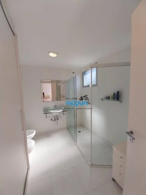 Foto 9 de Apartamento com 3 quartos à venda, 156m2 em Jardim Astúrias, Guaruja - SP