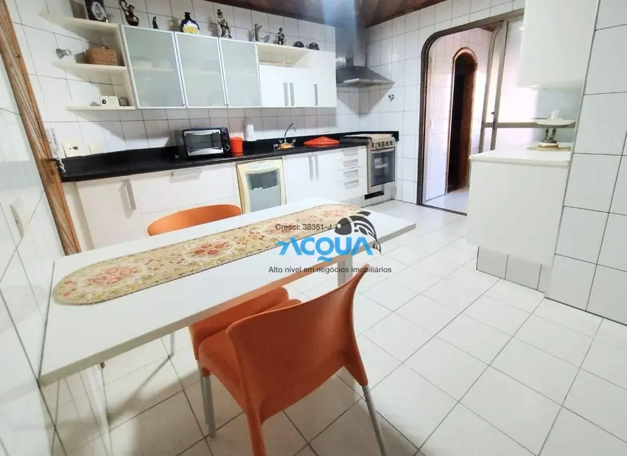 Foto 3 de Apartamento com 4 quartos à venda, 284m2 em Guaruja - SP