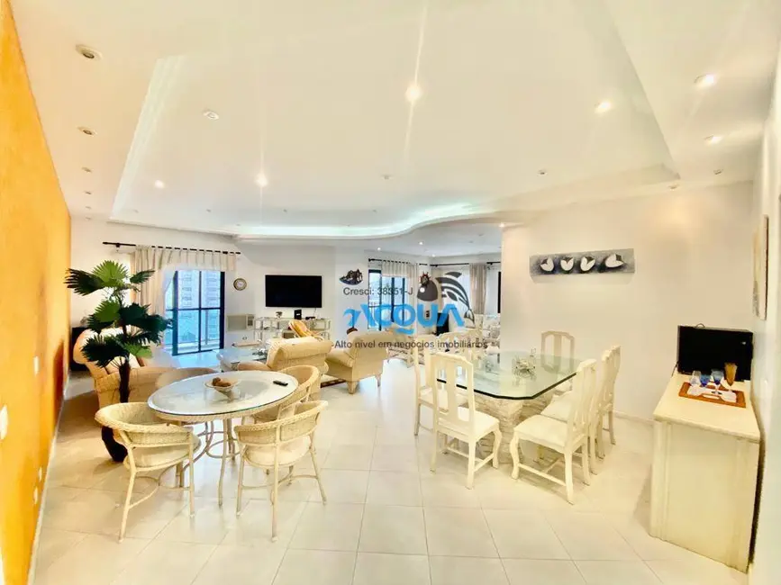 Apartamento com 4 quartos à venda, 270m2 em Barra Funda, Guaruja - SP - imagem 1 Foto 1 de Apartamento com 4 quartos à venda, 270m2 em Barra Funda, Guaruja - SP