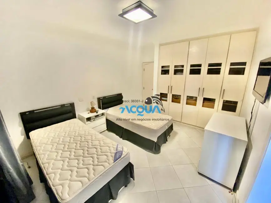 Apartamento com 4 quartos à venda, 270m2 em Barra Funda, Guaruja - SP - imagem 5 Foto 5 de Apartamento com 4 quartos à venda, 270m2 em Barra Funda, Guaruja - SP