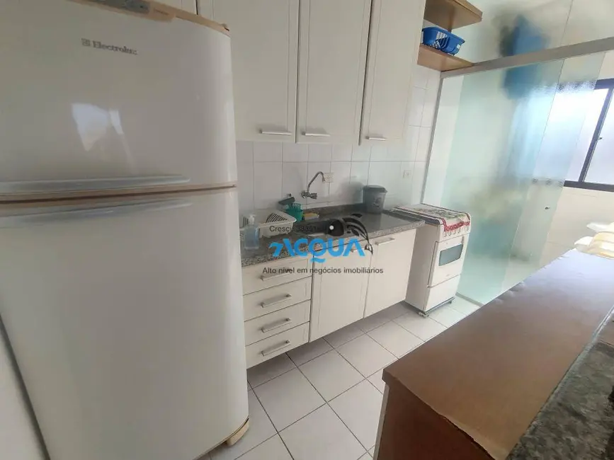 Foto 3 de Apartamento com 2 quartos à venda, 80m2 em Jardim Três Marias, Guaruja - SP