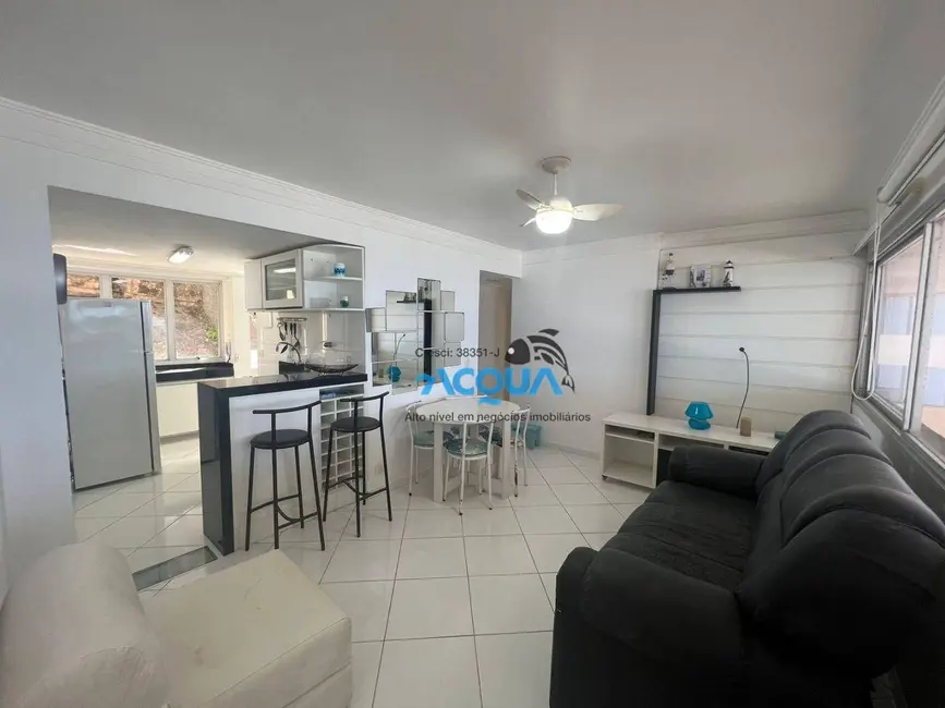 Foto 2 de Apartamento com 2 quartos à venda, 70m2 em Guaruja - SP