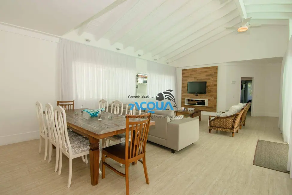 Casa de Condomínio com 5 quartos à venda, 525m2 em Jardim Acapulco, Guaruja - SP - imagem 7 Foto 7 de Casa de Condomínio com 5 quartos à venda, 525m2 em Jardim Acapulco, Guaruja - SP