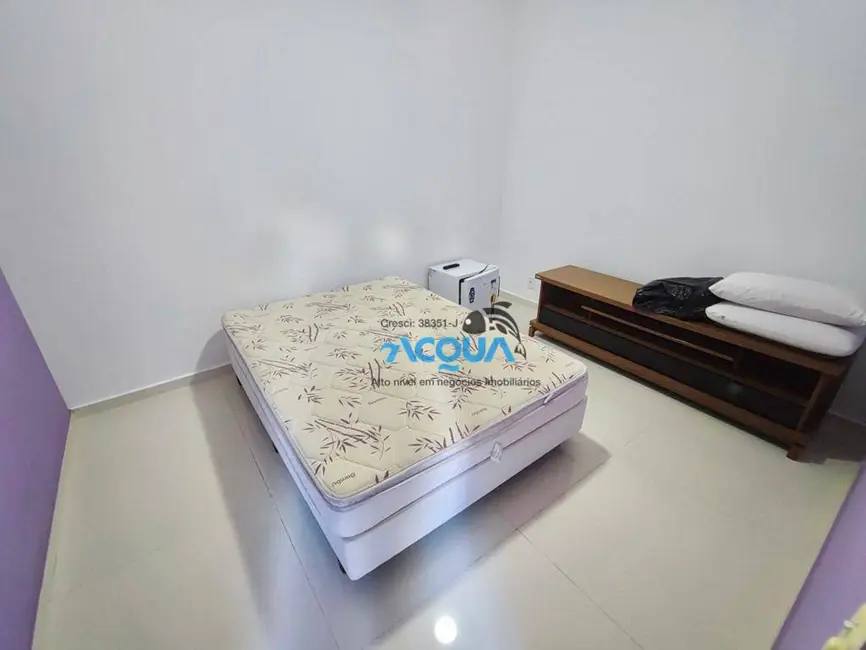 Foto 6 de Casa com 8 quartos à venda, 750m2 em Balneário Praia do Pernambuco, Guaruja - SP