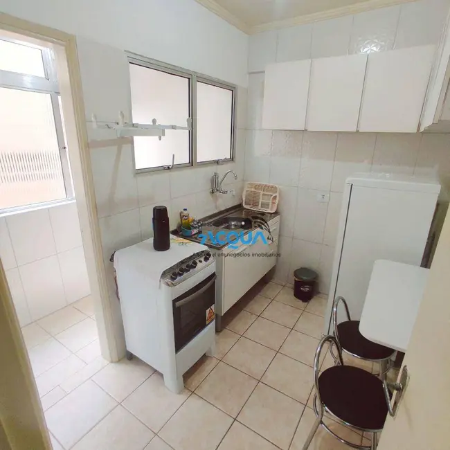 Foto 3 de Apartamento com 1 quarto à venda, 48m2 em Guaruja - SP