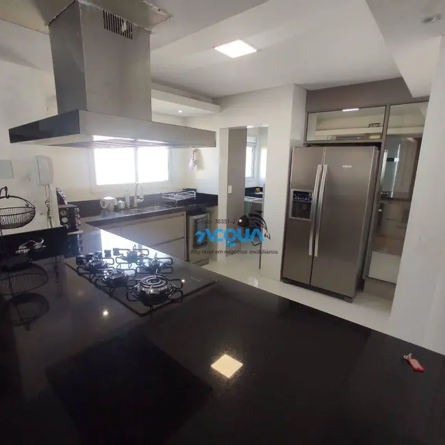 Foto 4 de Apartamento com 3 quartos à venda, 148m2 em Guaruja - SP