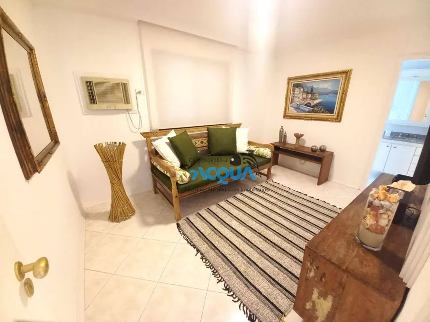 Foto 6 de Apartamento com 4 quartos à venda, 214m2 em Guaruja - SP