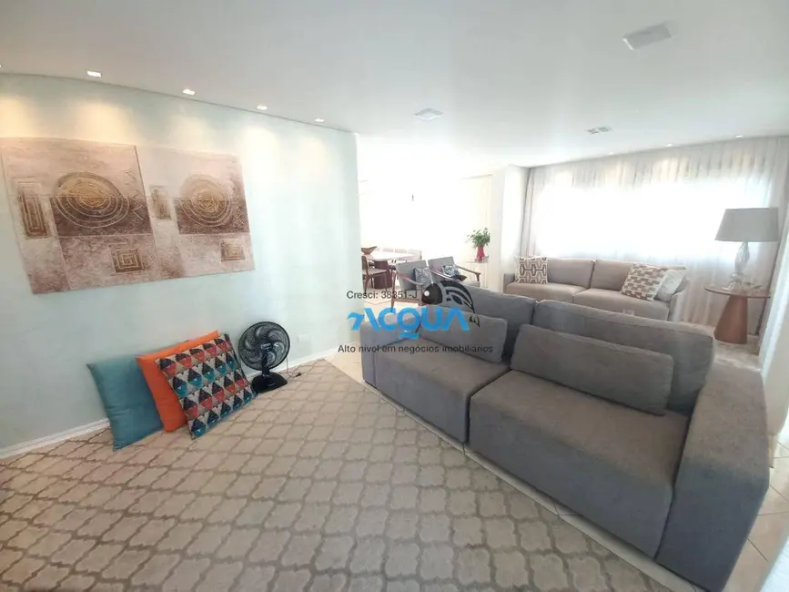 Foto 3 de Apartamento com 4 quartos à venda, 214m2 em Guaruja - SP