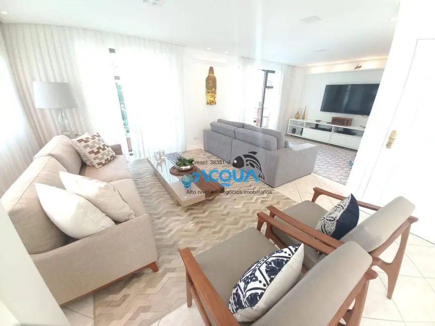 Foto 1 de Apartamento com 4 quartos à venda, 214m2 em Guaruja - SP