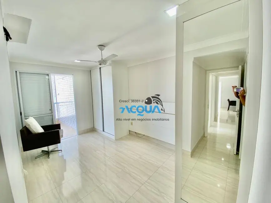 Apartamento com 3 quartos à venda, 110m2 em Vila Alzira, Guaruja - SP - imagem 7 Foto 7 de Apartamento com 3 quartos à venda, 110m2 em Vila Alzira, Guaruja - SP
