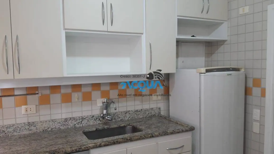 Foto 4 de Apartamento com 2 quartos à venda, 65m2 em Guaruja - SP